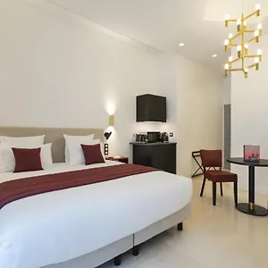 Hotel Vestay Montaigne